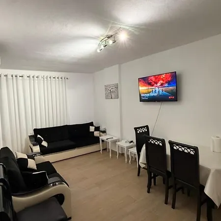 Apartamento Qeret Golem (Tirana)